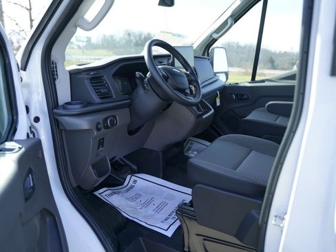 New 2026 Ford Transit 250 148 Medium Roof RWD image 16