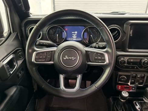 Used 2022 Jeep Wrangler Unlimited Rubicon 4xe AWD/4WD image 23