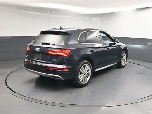 Used 2018 Audi Q5 2.0T Premium Plus w/ Premium Plus Package image 24