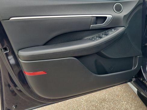 Certified 2023 Hyundai Sonata SEL w/ Convenience Package image 16