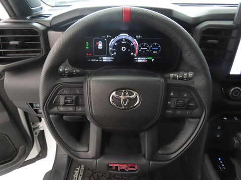 Used 2025 Toyota Sequoia TRD Pro AWD/4WD image 16