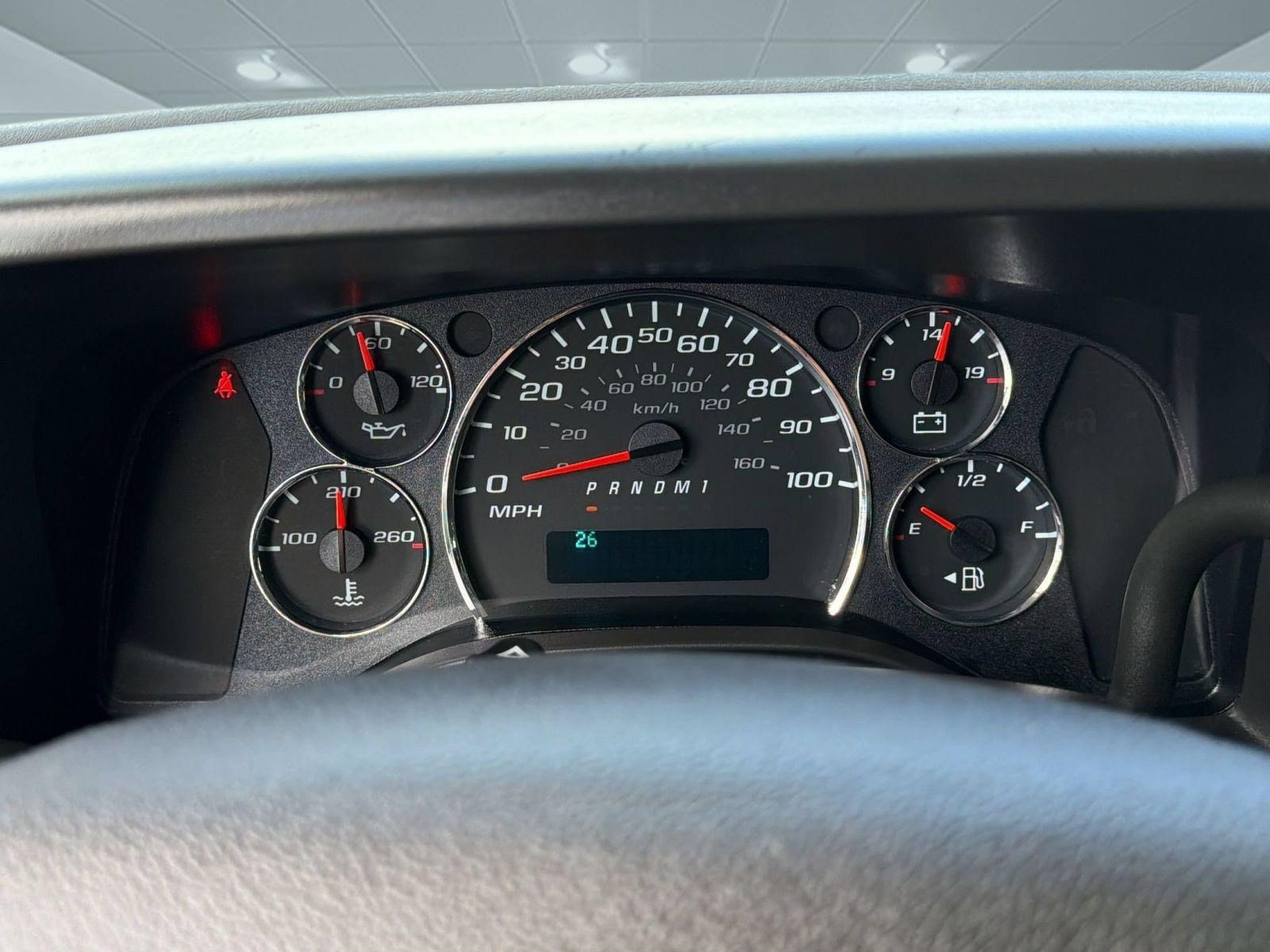 Certified 2025 Chevrolet Express 2500 w/ Driver Convenience Package RWD image 17