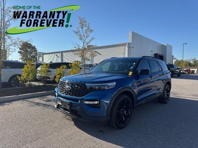 Used 2023 Ford Explorer ST-Line w/ Class IV Trailer Tow Package