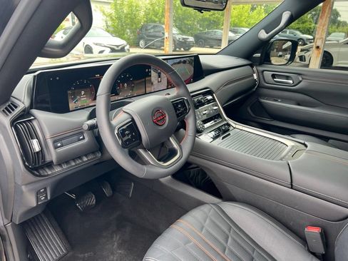 Certified 2025 Nissan Armada PRO-4X w/ Pro-4X Premium Package AWD/4WD image 6