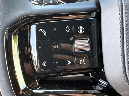 New 2025 Land Rover Range Rover Sport Dynamic SE image 27