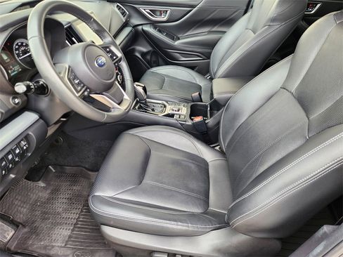 Used 2019 Subaru Forester Limited image 13