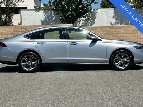 Used 2024 Honda Accord EX image 3