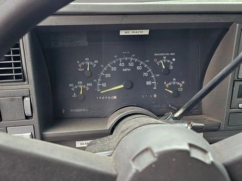 Used 1994 Chevrolet Silverado 3500 136 WB image 9