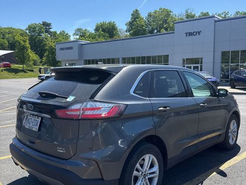 Used 2020 Ford Edge SEL w/ Convenience Package AWD/4WD image 3