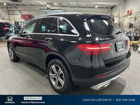 Used 2019 Mercedes-Benz GLC 350e 4MATIC image 6