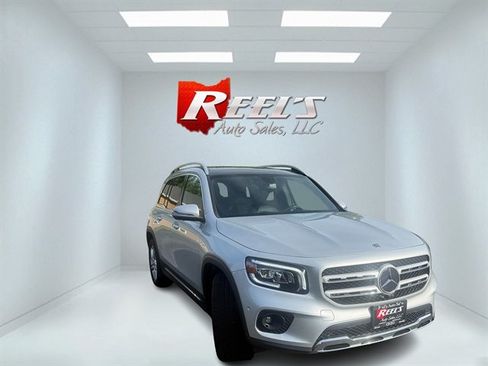 Used 2022 Mercedes-Benz GLB 250 4MATIC image 4