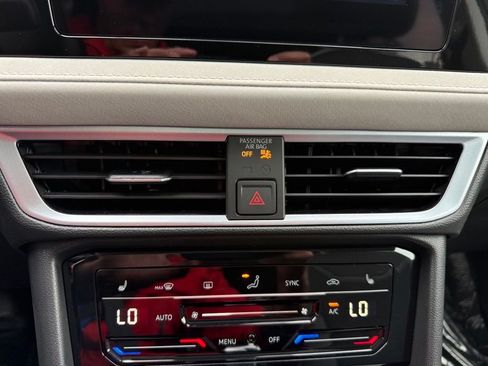 New 2026 Volkswagen Taos SE AWD/4WD image 42