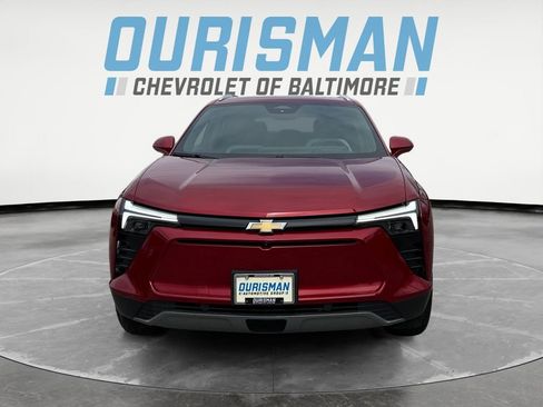 Used 2024 Chevrolet Blazer EV LT AWD/4WD image 8