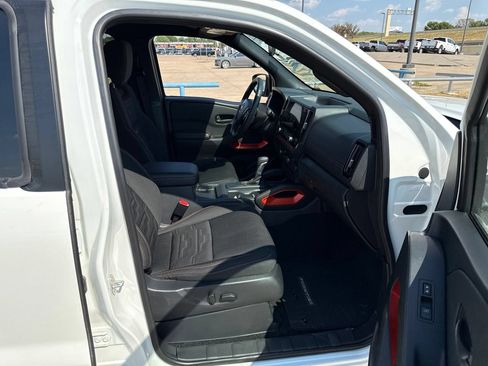 Used 2026 Nissan Frontier Pro-X w/ Tow Package RWD image 13
