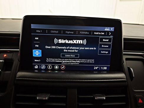 Used 2021 Chevrolet Tahoe LT image 13