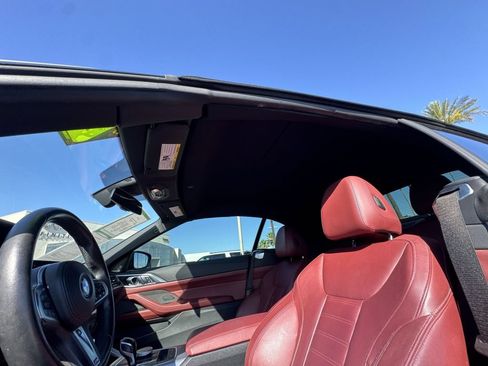 Used 2022 BMW 430i Convertible w/ M Sport Package RWD image 19