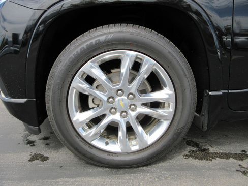 Used 2018 Chevrolet Traverse High Country AWD/4WD image 20