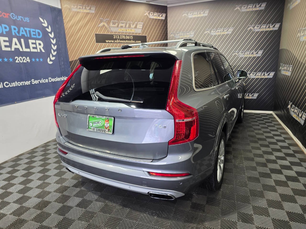 Used 2016 Volvo XC90 T6 Momentum w/ Momentum Plus Package AWD/4WD image 16