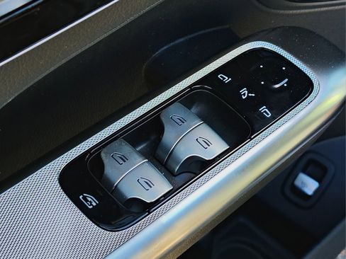 Certified 2026 Mercedes-Benz GLC 300 image 20