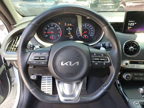 Certified 2023 Kia Stinger GT-Line w/ Sun & Sound Package image 20