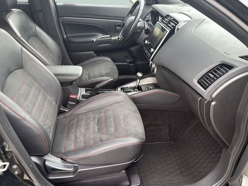 Used 2021 Mitsubishi Outlander Sport GT AWD/4WD image 24