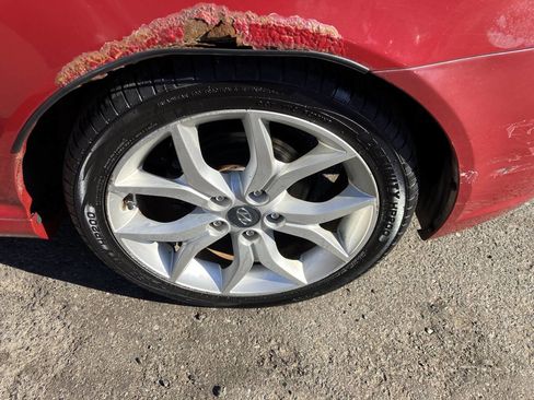 Used 2007 Hyundai Tiburon image 14