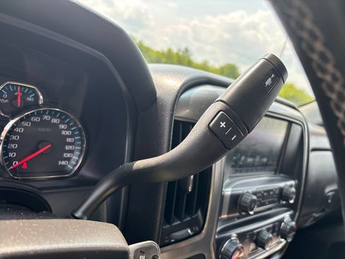 Certified 2018 Chevrolet Silverado 1500 LT w/ All Star Edition AWD/4WD image 15