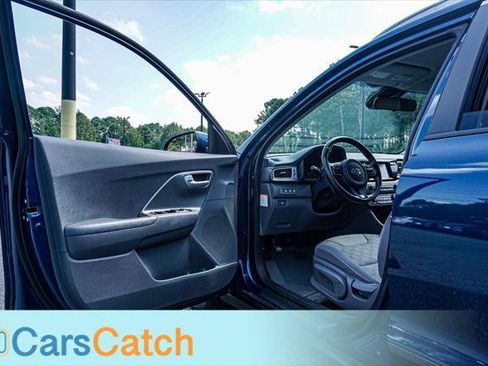 Used 2018 Kia Niro LX FWD image 18