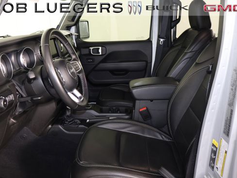 Used 2022 Jeep Wrangler Unlimited Sahara w/ LED Lighting Group image 9