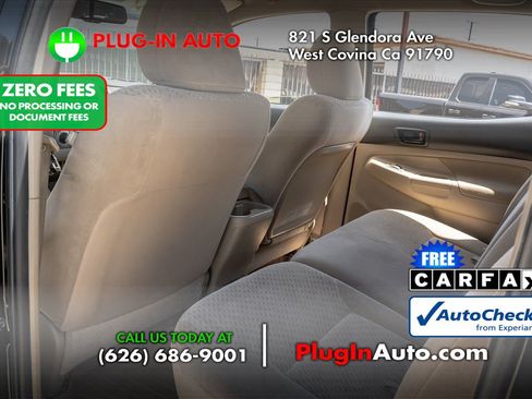 Used 2009 Toyota Tacoma PreRunner RWD image 8