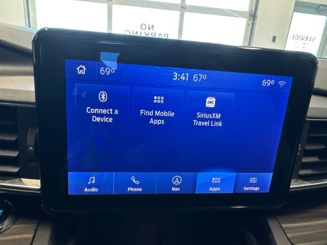 Used 2020 Ford Explorer Limited w/ Class III Trailer Tow Package AWD/4WD image 24