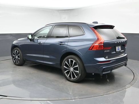 Used 2024 Volvo XC60 B5 Plus w/ Protection Package Premier AWD/4WD image 8