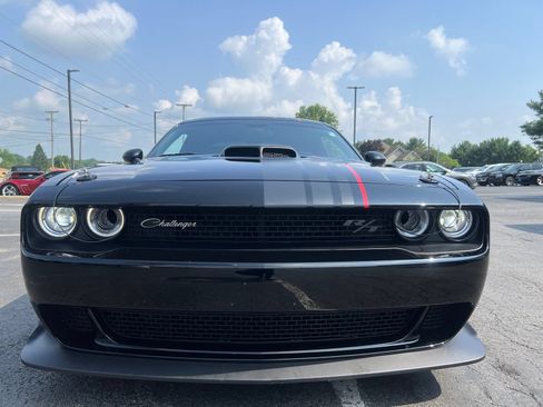 Used 2023 Dodge Challenger R/T Scat Pack RWD image 3