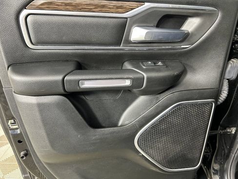 Used 2020 RAM 1500 Laramie RWD image 17