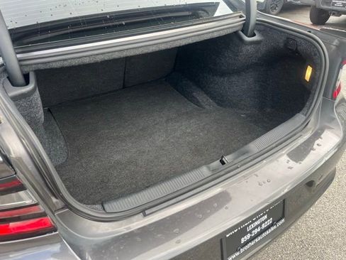 Used 2018 Dodge Charger GT image 27