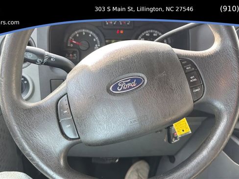 Used 2009 Ford E-350 and Econoline 350 Extended Super Duty RWD image 18