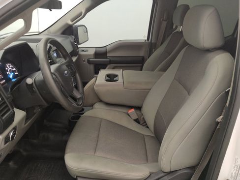Used 2019 Ford F150 XL w/ Equipment Group 101A Mid AWD/4WD image 17