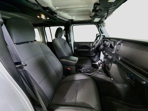 Used 2023 Jeep Wrangler Unlimited Sport AWD/4WD image 29