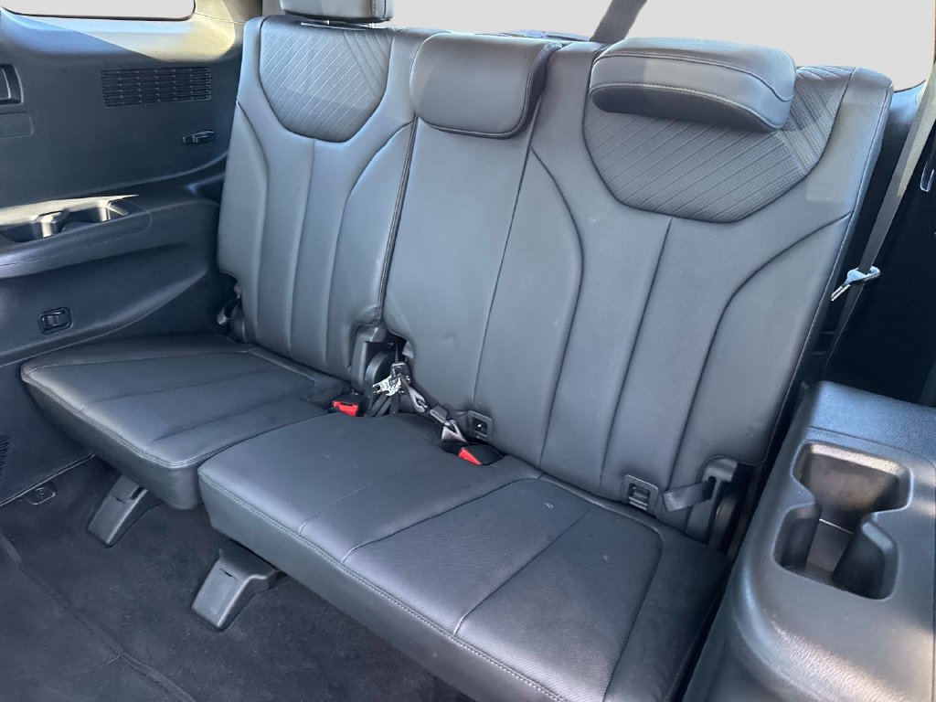 Used 2023 Hyundai Palisade SEL w/ Premium Package AWD/4WD image 14