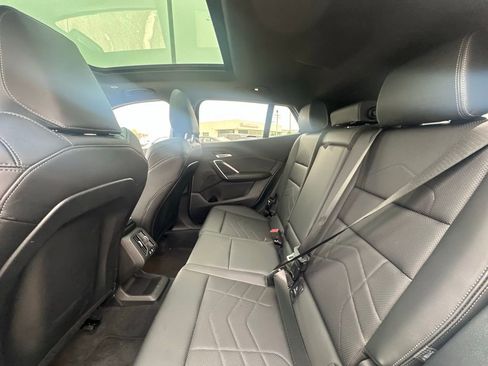 Certified 2025 BMW X2 xDrive28i image 8