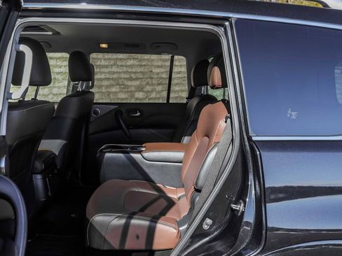 Used 2023 INFINITI QX80 Premium Select w/ Cargo Package image 20