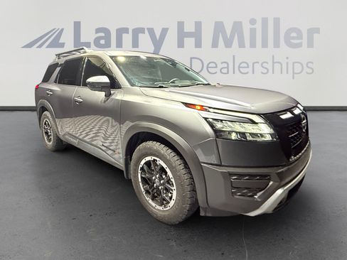 Certified 2024 Nissan Pathfinder Rock Creek image 7