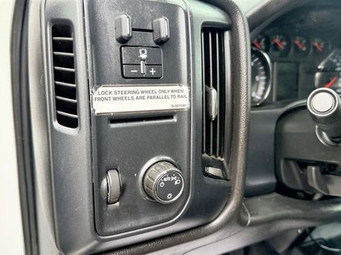 Used 2019 Chevrolet Silverado 2500 W/T w/ WT Convenience Package AWD/4WD image 38