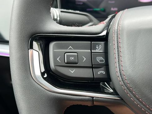 Used 2024 Jeep Wagoneer Launch Edition AWD/4WD image 21