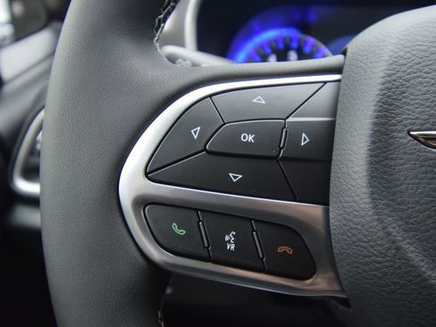 New 2026 Chrysler Pacifica Select image 25