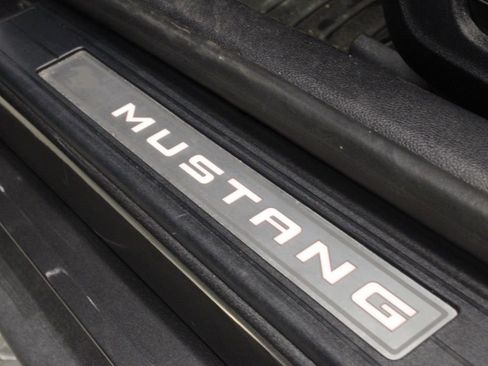 Used 2019 Ford Mustang GT Premium w/ Equipment Group 401A RWD image 18