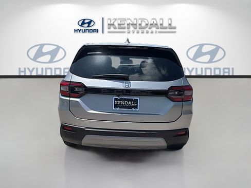 Used 2025 Honda Pilot EX-L image 5