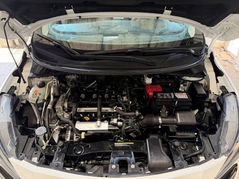 Used 2025 Nissan Versa SV image 30