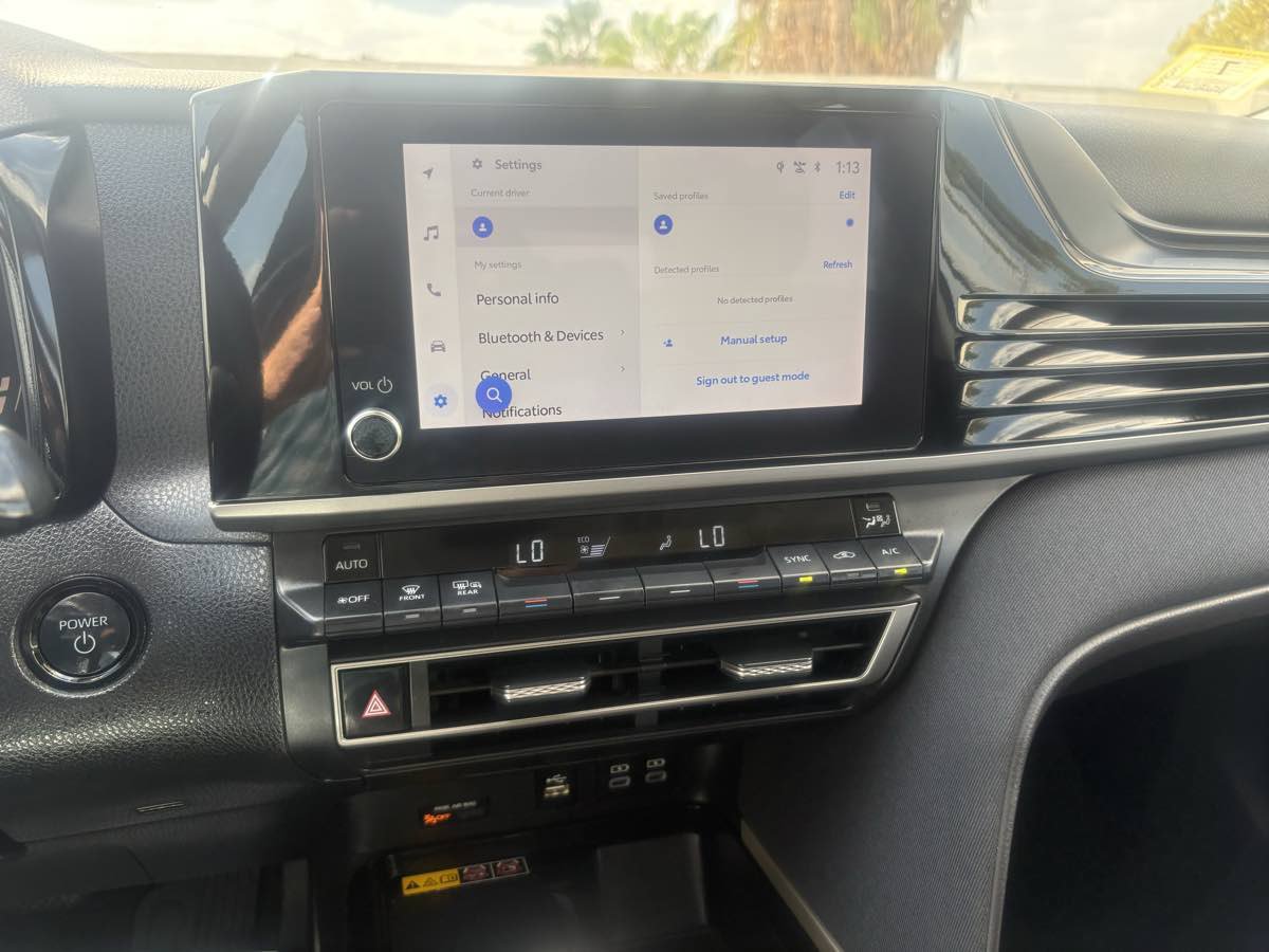Used 2025 Toyota Camry LE FWD image 22