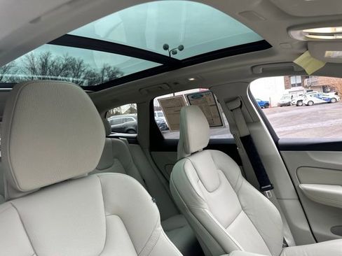 Used 2025 Volvo XC60 T8 Plus w/ Climate Package image 14